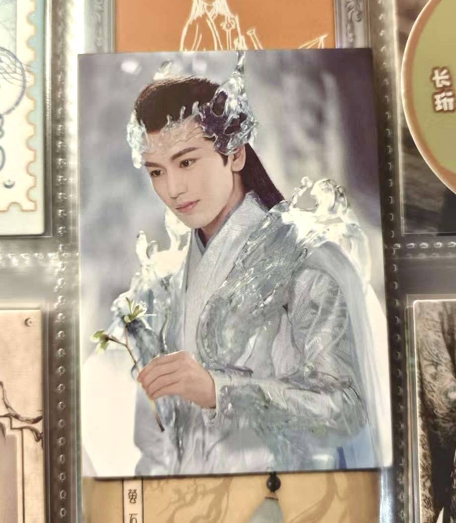 打更人》推出集卡活动影视剧卡牌是一门什么生意？PG麻将胡了2试玩成毅小卡成交价上